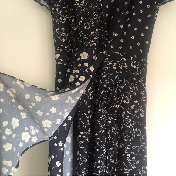 French connection floral blue dress - Picture 3 of 4